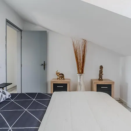 - 2 Bedrooms Center Of Santa Cruz * Santa Cruz (Oeste)