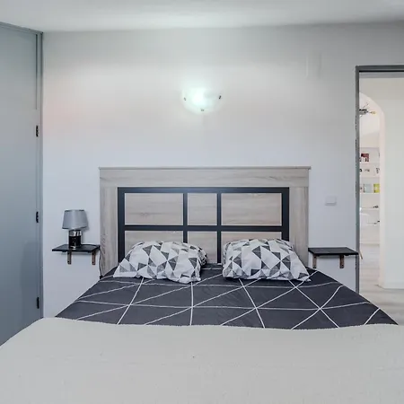 Apartment - 2 Bedrooms Center Of Santa Cruz