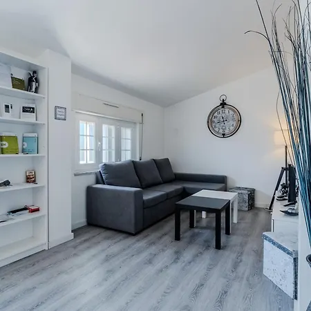 - 2 Bedrooms Center Of Lejlighed Santa Cruz (Oeste)